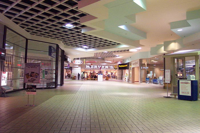Livonia Mall (Livonia Marketplace) - From Labelscar (newer photo)